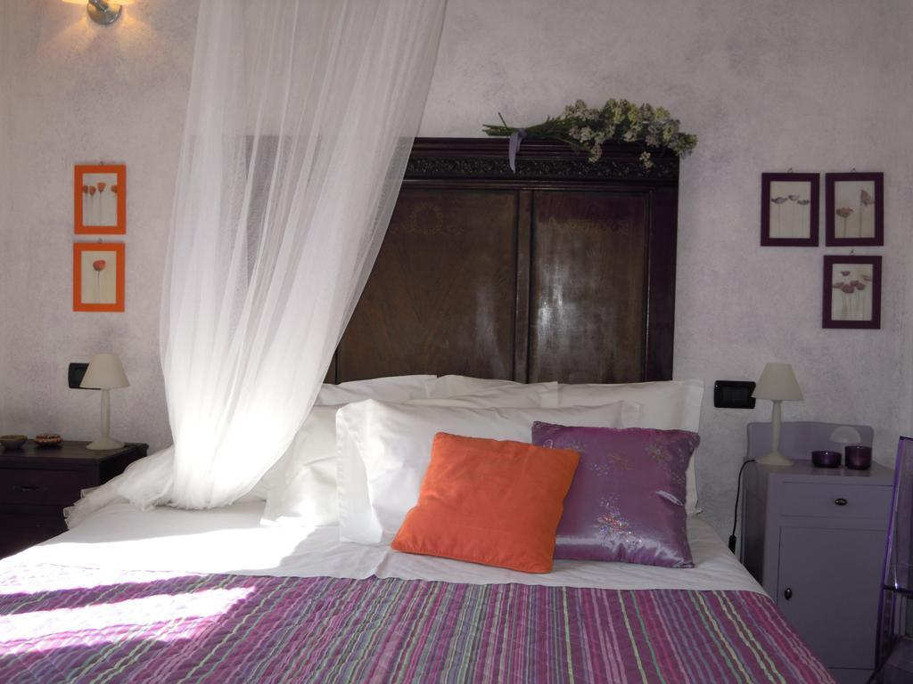 I Freschi Apartment San Bartolomeo Al Mare Bagian luar foto