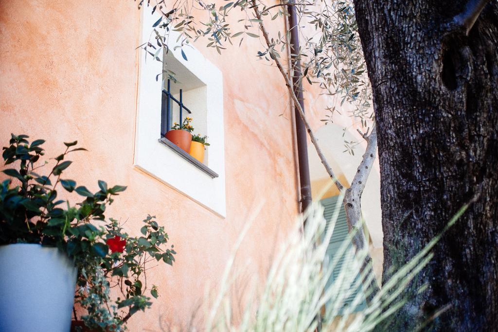 I Freschi Apartment San Bartolomeo Al Mare Bagian luar foto