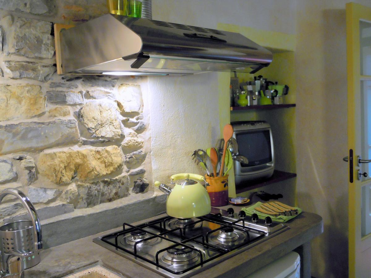 I Freschi Apartment San Bartolomeo Al Mare Bagian luar foto